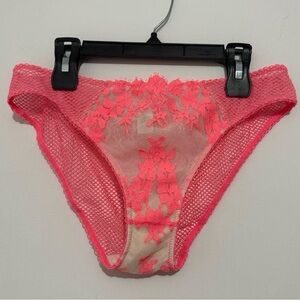 Victorias Secret Cheekini Lace & Mesh Panties Size L